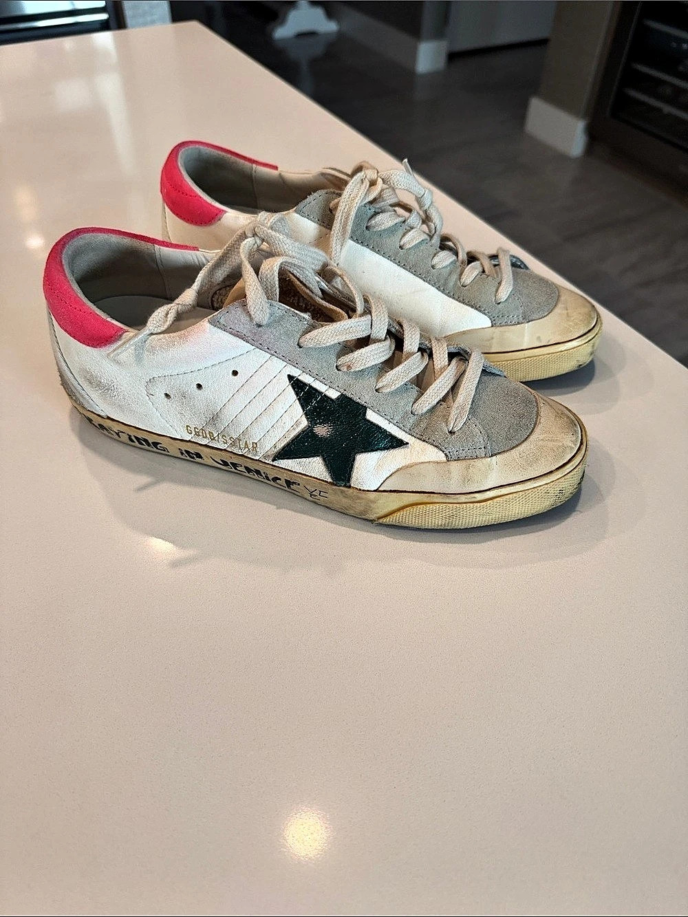 Golden Goose Super-Star Skating in Venice Sneakers White, Green & Pink EU 38